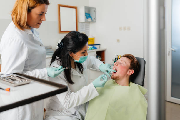 Best Broken or Cracked Tooth Emergency Dentist in Bessemer, MI